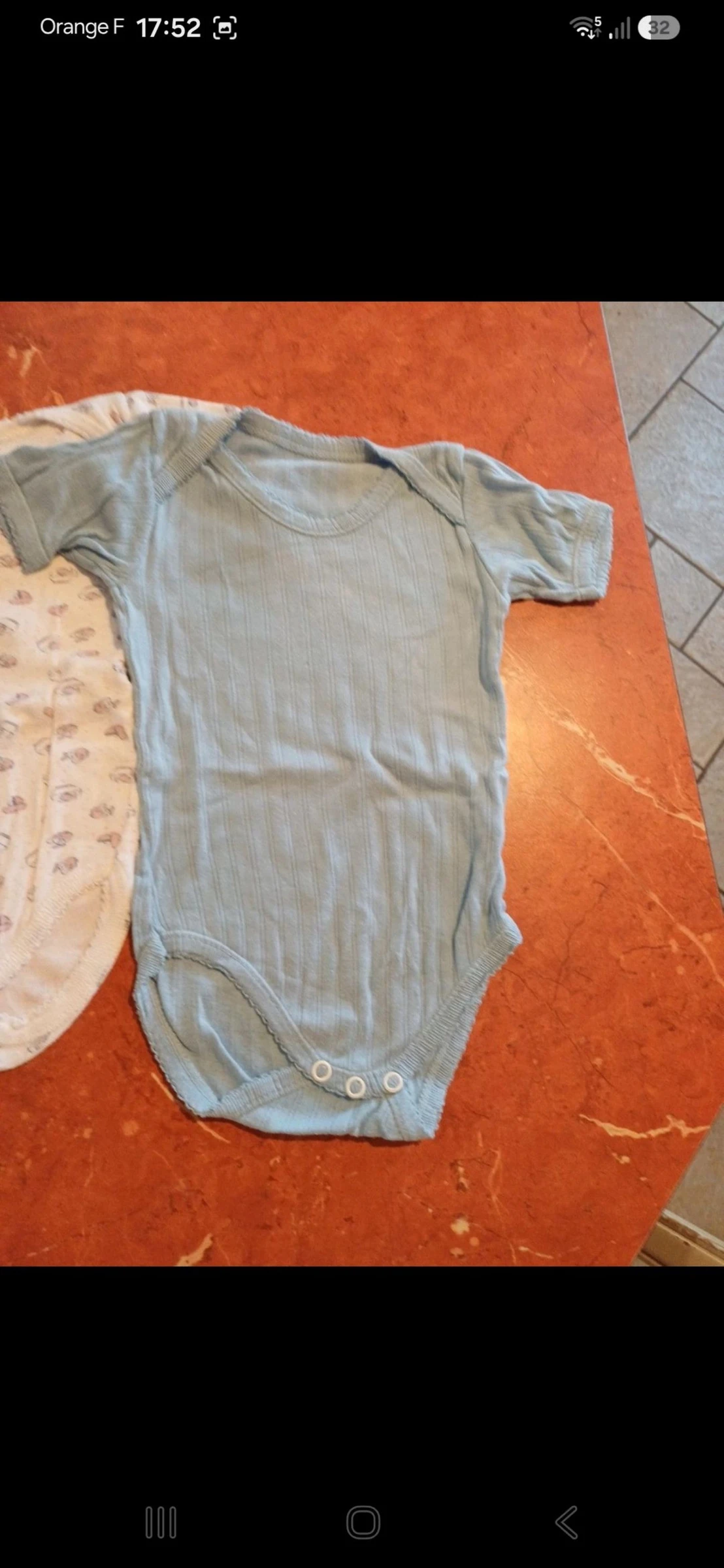 Lot van 4 babyrompertjes maat 12 maanden – photo 4